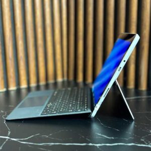 Microsoft Surface Go 1